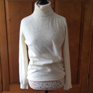 Women’s Lily Silk Turtleneck -100% Cashmere